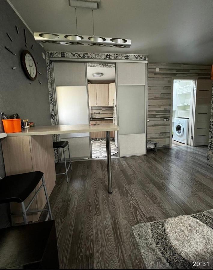 Ferienwohnung Ахметова 12 Almaty Exterior foto